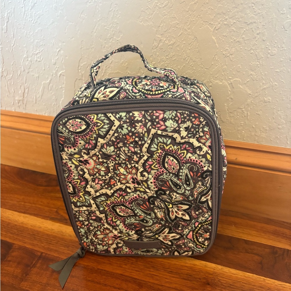 NWOT Vera Bradley Lunch Box